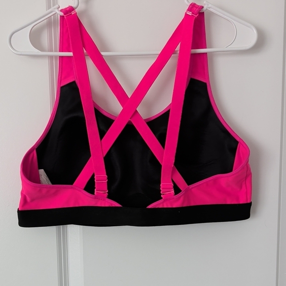 Avia Women's Sports Bra Size XL - Picture 2 of 7